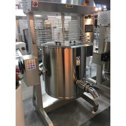 Cocedor de alta temperatura con rascador, variador, basculación motorizada y panel programable C300CSA-L