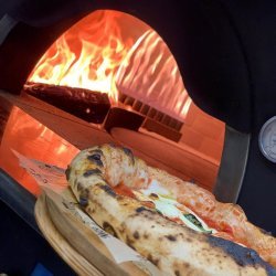 Horno estático para pizza Napolitana a leña, gas, pellets o combinado. Mosaico Italia