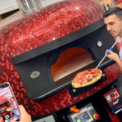 Horno estático para pizza Napolitana a leña, gas, pellets o combinado. Mosaico Rojo