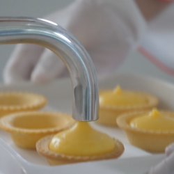 Inyectora dosificadora llenadora de engranajes eléctrica para productos con trozos con tolva 8,5 L