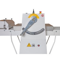 Laminadora de masa PM600 profesional de acero con rodillos ajustables y cintas a velocidad variable Laminadora de masa PM600 profesional de acero con rodillos ajustables y cintas a velocidad variable
