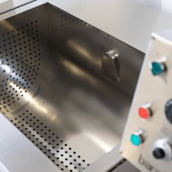 Lavaverduras con cesto elevable de 350 litros W-350R