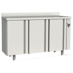 Mesa refrigerada frente mostrador FMRP-170 para unidad remota con 3 puertas