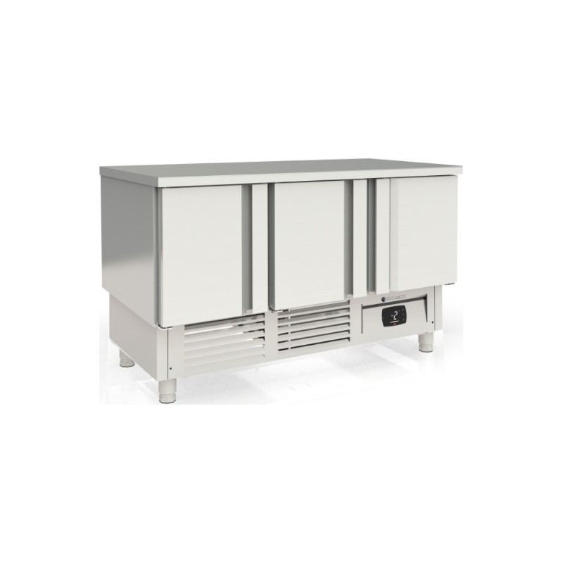 Mesa refrigerada compacta GN 1/1 MF-140 de 3 puertas