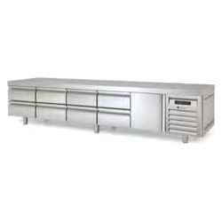 Mesa refrigerada bajo cocina GN 1/1 MFB-270-C con cajoneras dobles y una puerta