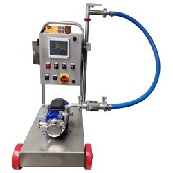 Bomba dosificadora y contalitros Eurofill 80 con pantalla táctil y radiocontrol 5,5 kW